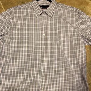 UNTUCKit men’s large button down shirt